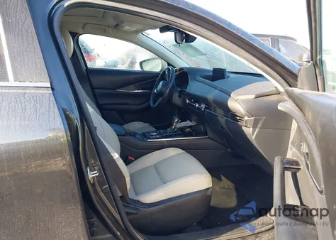 2024 Mazda Cx-30 2.5 S Preferred Package z USA, uszkodzony, nr VIN 3MVDMBCM5RM703182